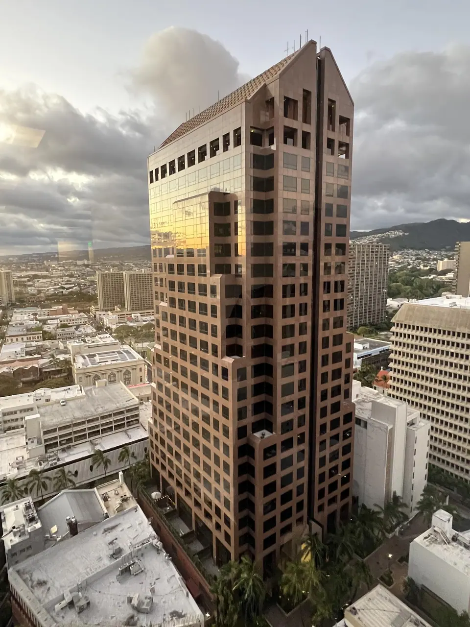 Commercial building installation, Honolulu — Ace Glass Tinting